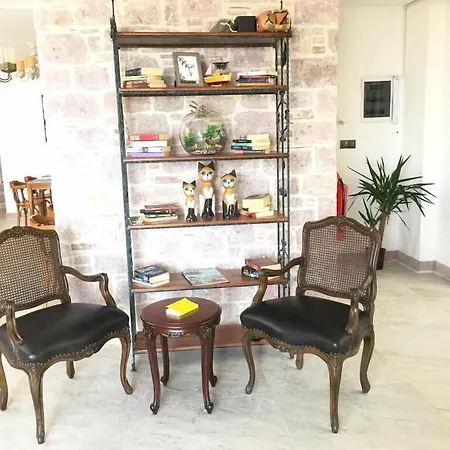 Couette-café Cunda Mira Butik Ayvalı