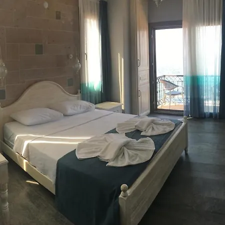 Cunda Mira Butik فندق مبيت وإفطار