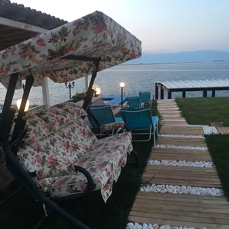 Cunda Mira Butik *