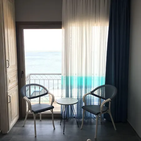 Cunda Mira Butik Ayvalı